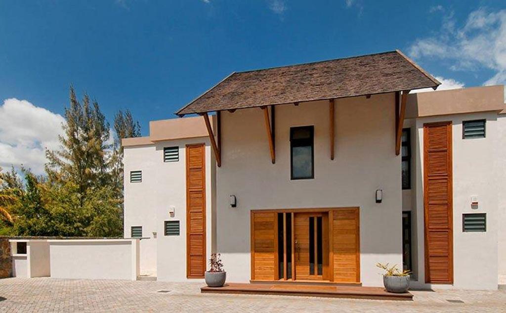 Olana Beachfront Apartments Rivière Noire Eksteriør billede